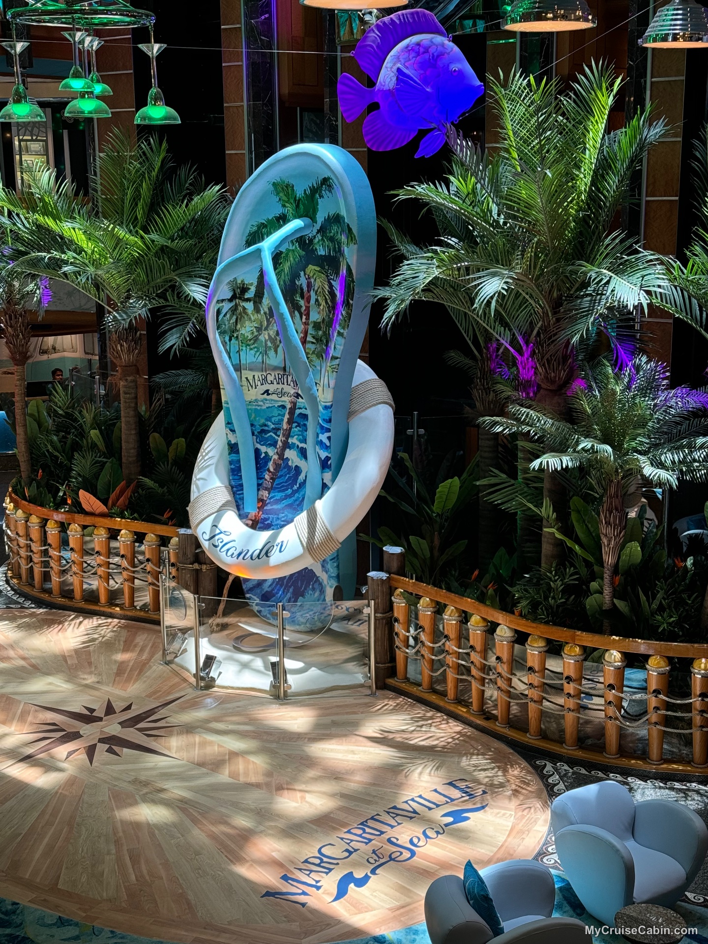 Flip Flop Atrium 