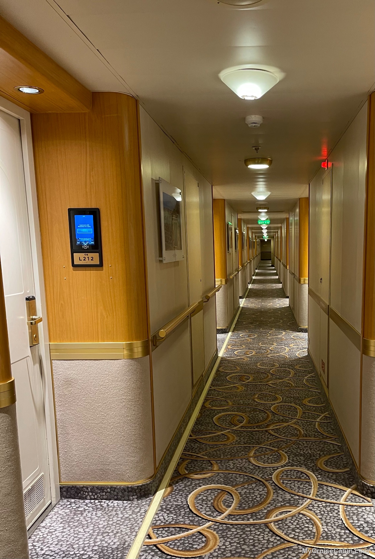 Caribbean Princess Cabin L212 - Door