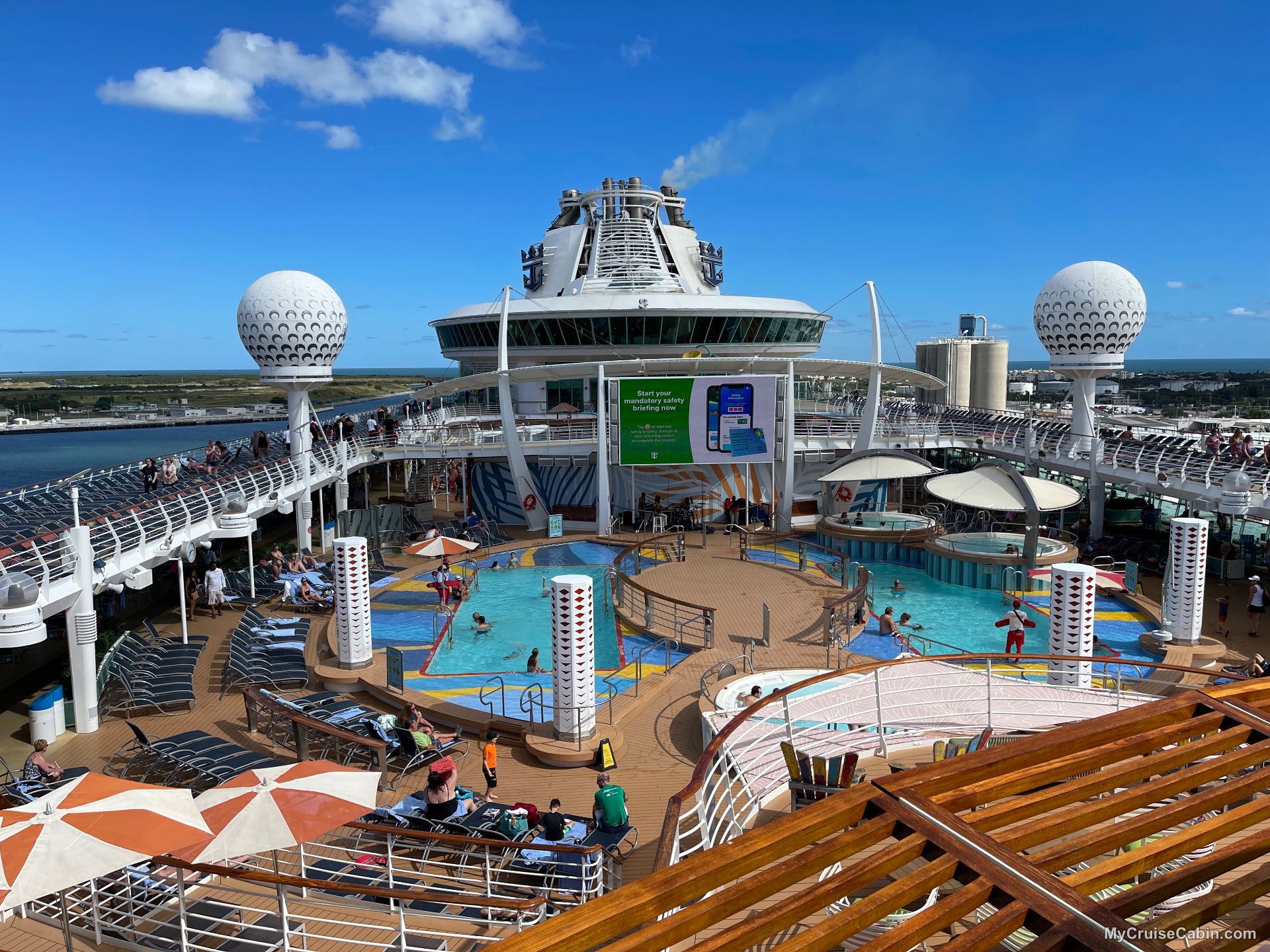 Pool deck