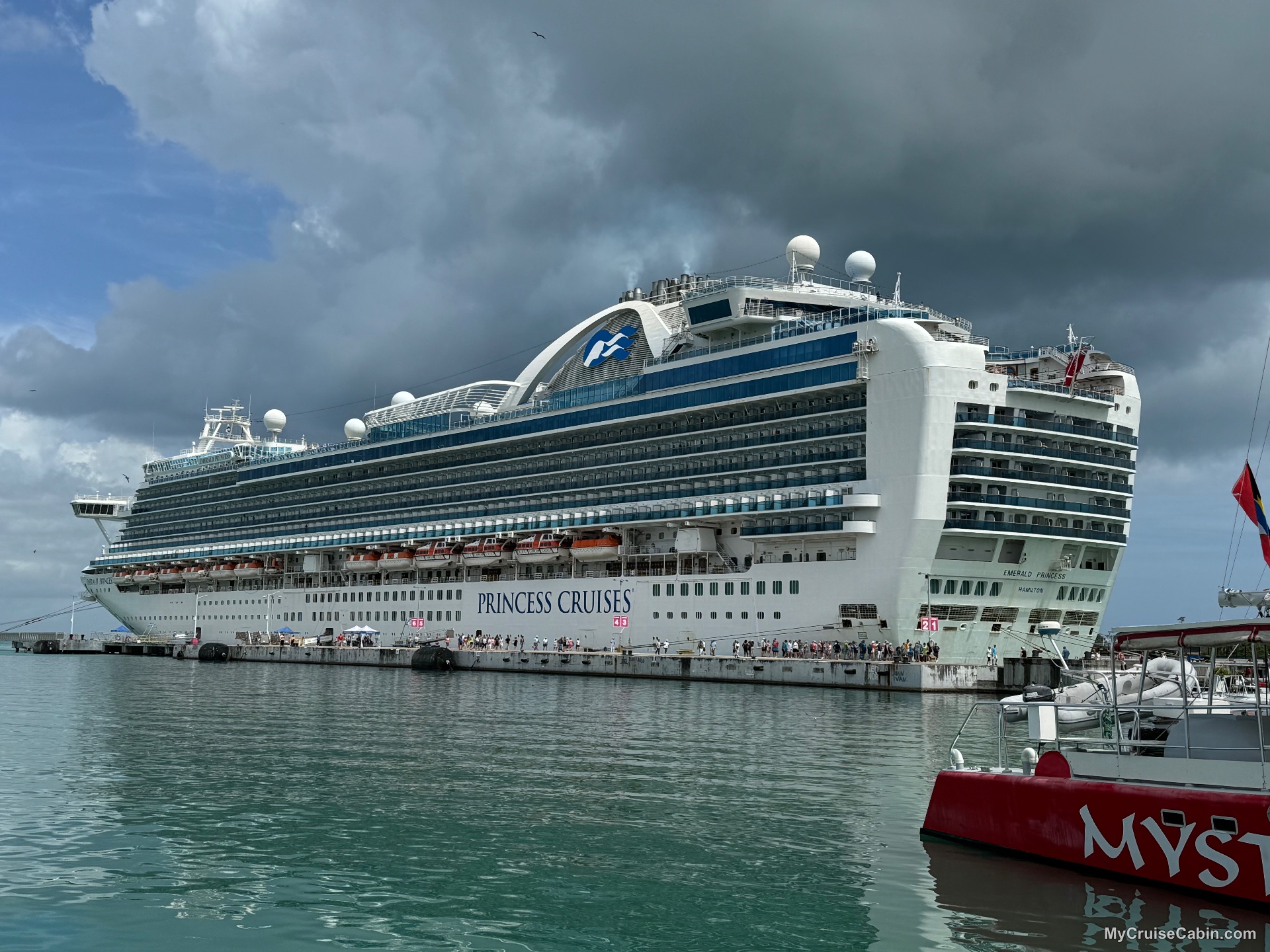 Emerald Princess Emerald Princess - Exterior