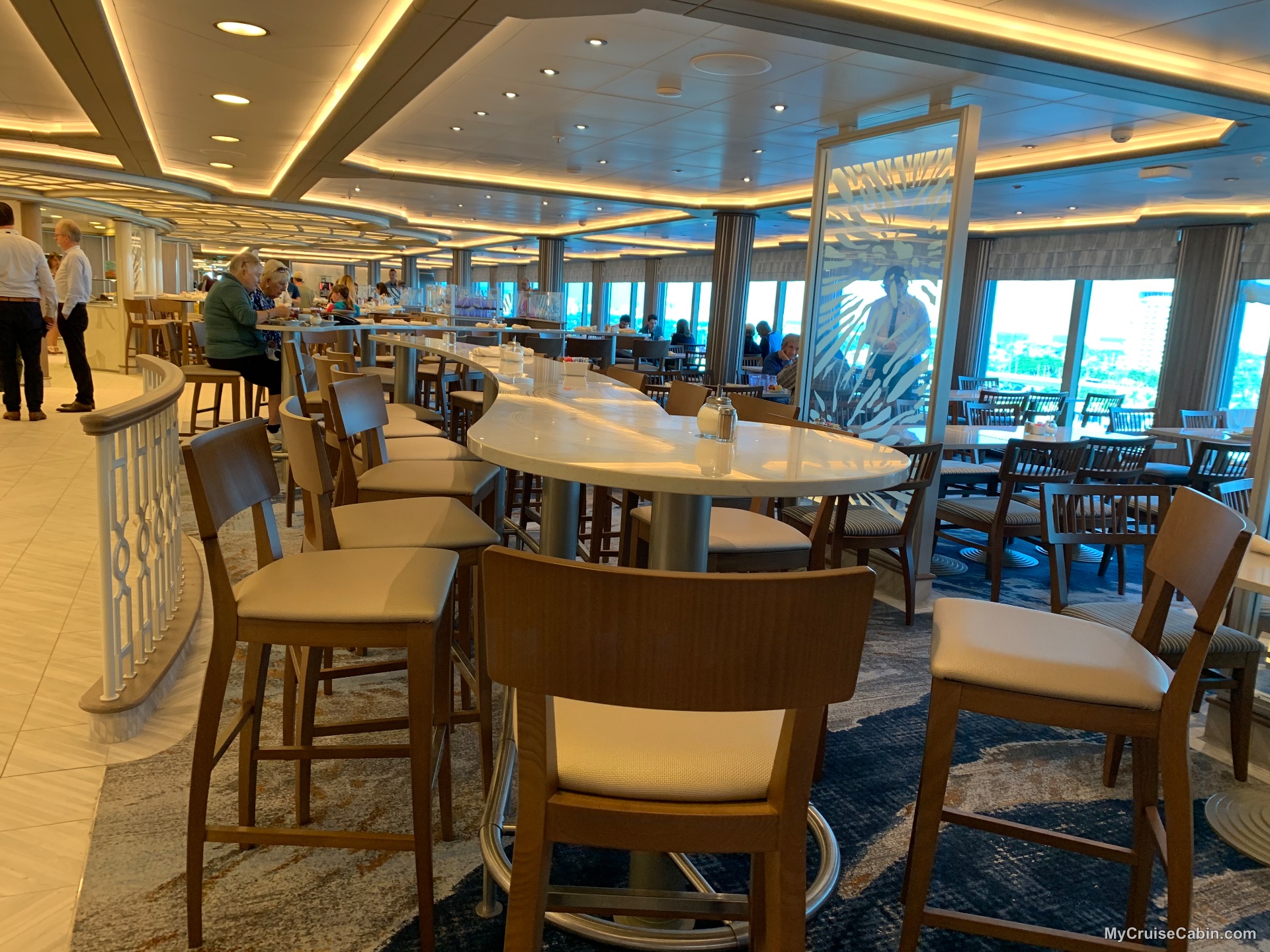 World Fresh Market Buffet dining room