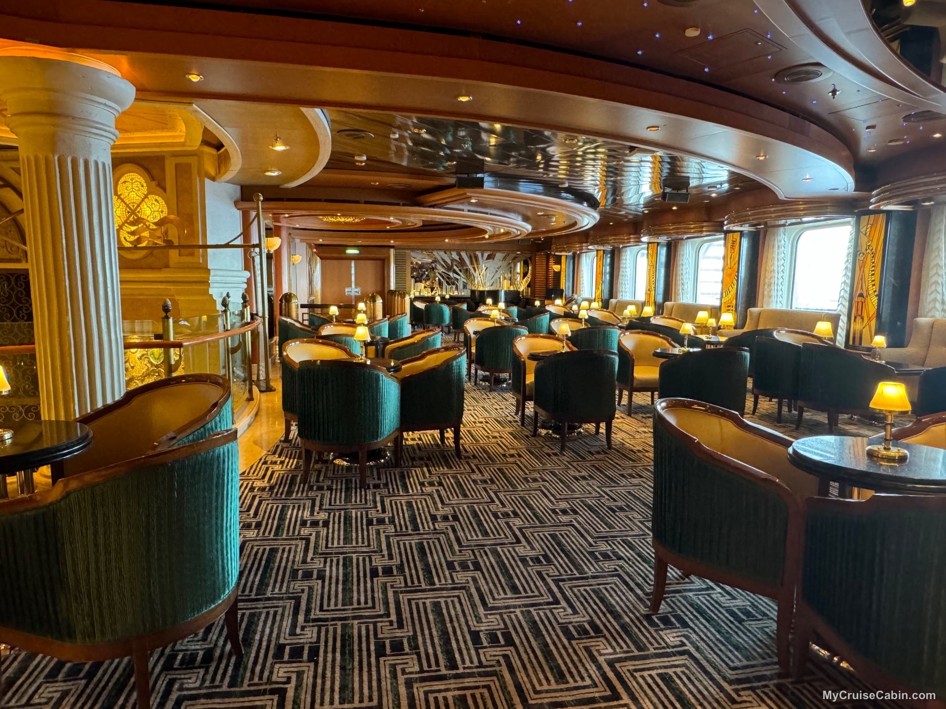 Emerald Princess Crooners - Bar