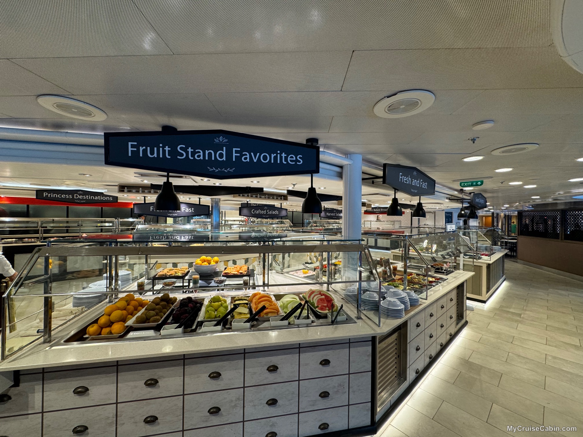 Emerald Princess Buffet - Restaurant