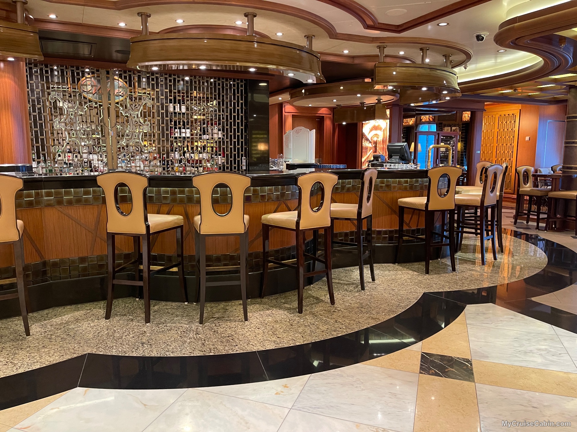 Regal Princess Bar - Bar