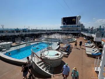 Lido Deck 