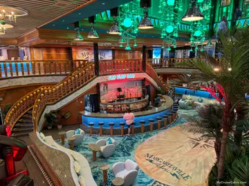Flip Flop Bar in the Atrium