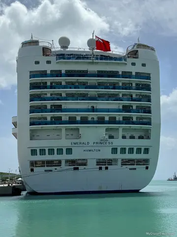 Aft Emerald Princess 