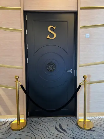 Spellbound door