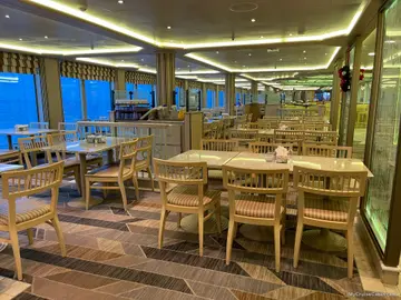 Buffet seating