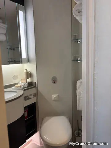 Cabin 6031 on Sirena