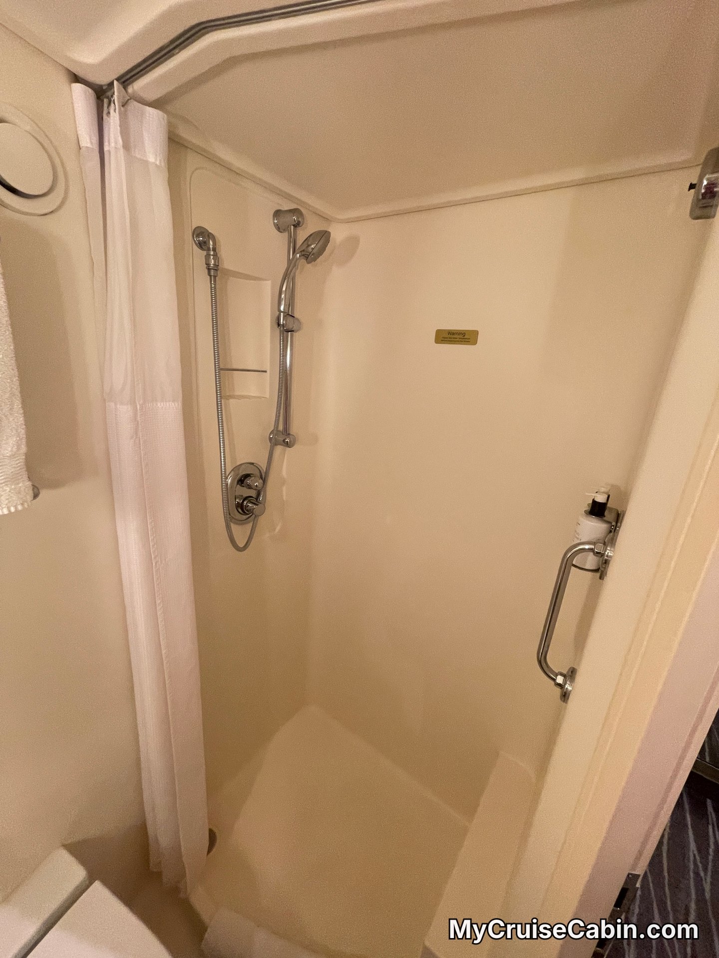 Cabin D730 on Regal Princess