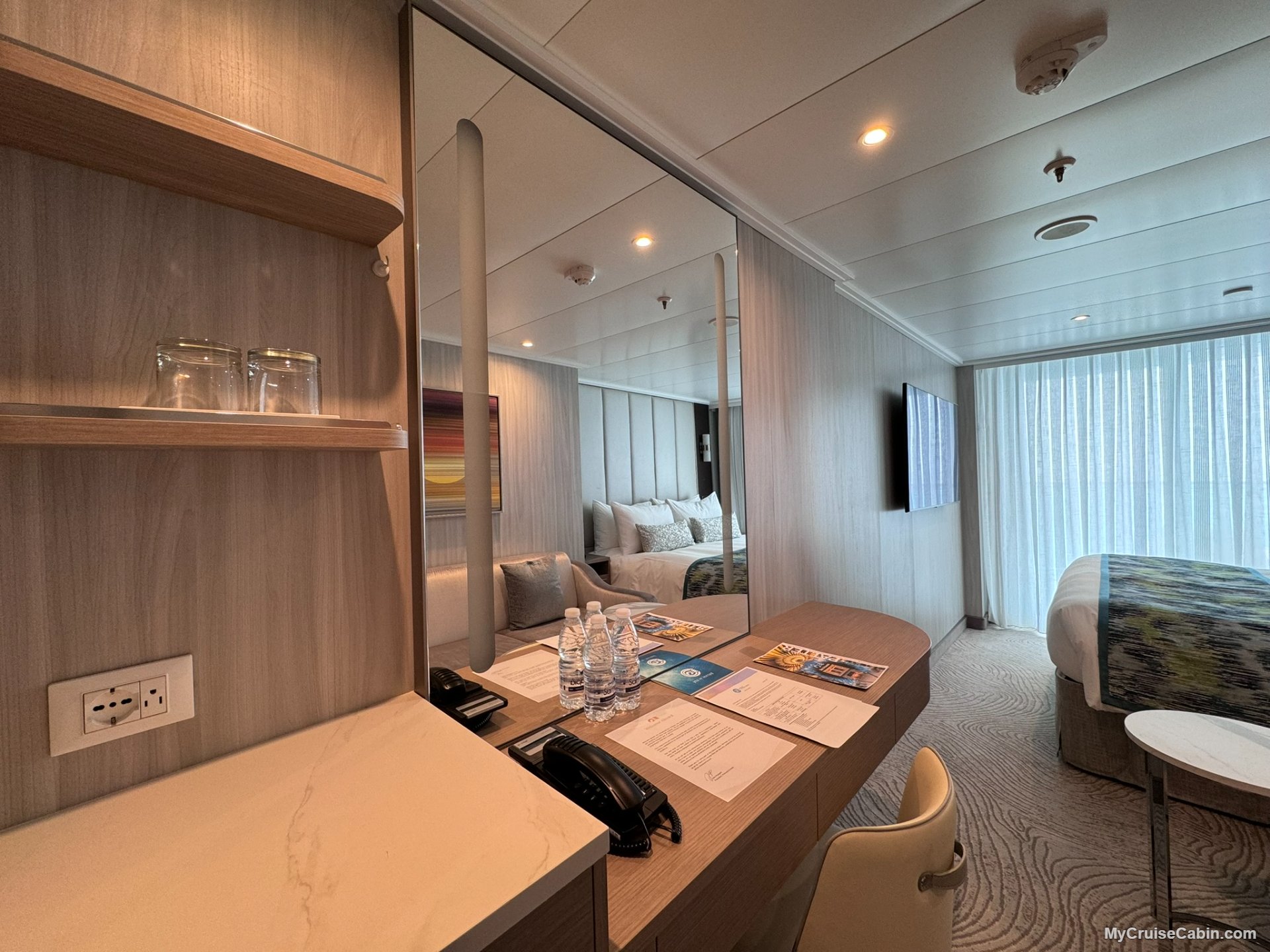 Sun Princess Cabin 14642 - Interior