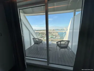 Cabin 11274 on Celebrity Apex