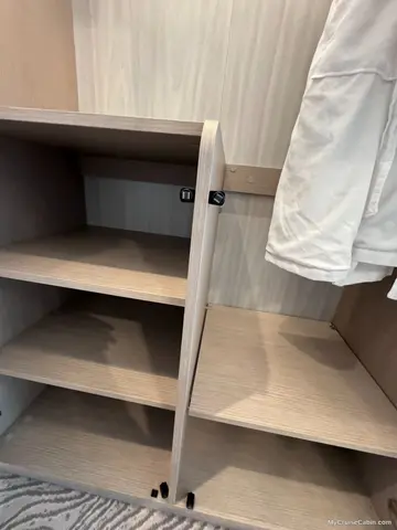 Cabin 14642 on Sun Princess