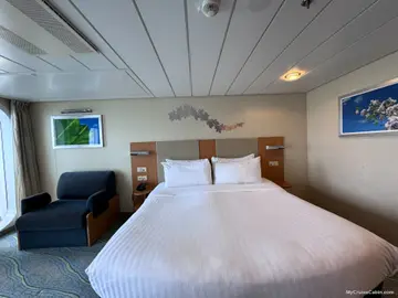 Cabin 12166 on Oasis of the Seas
