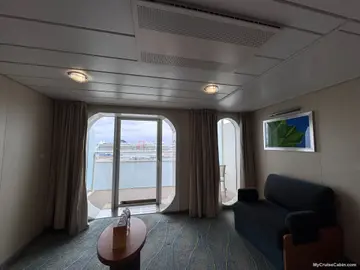 Cabin 12166 on Oasis of the Seas