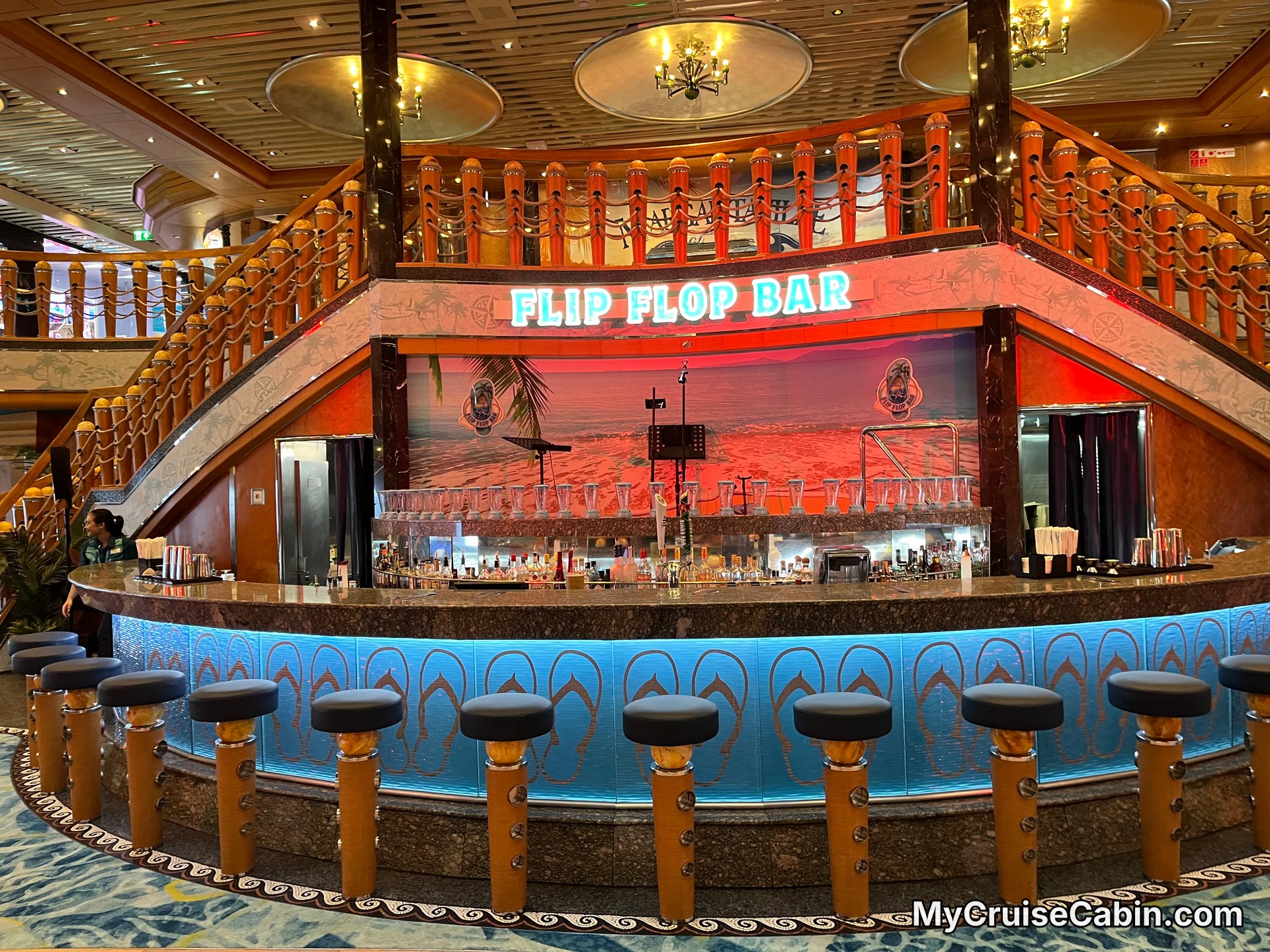 Atrium Bar