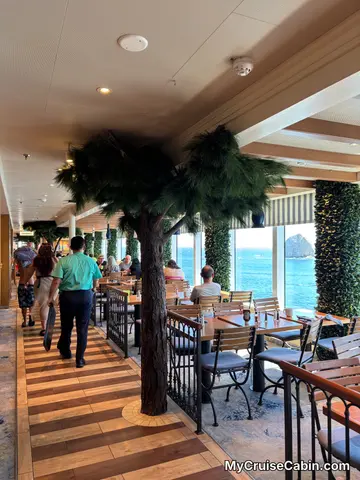 Lido deck 10