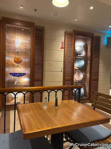 Lido Buffet deck 10