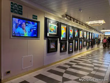 Art Gallery Promenade deck 4