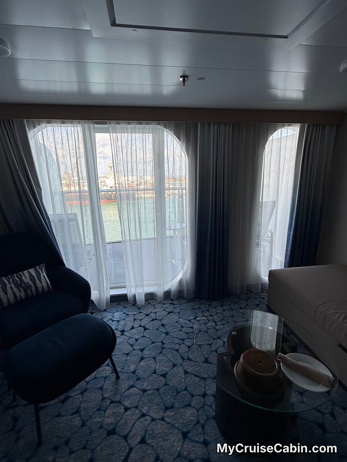 Cabin 7248 on Utopia of the Seas