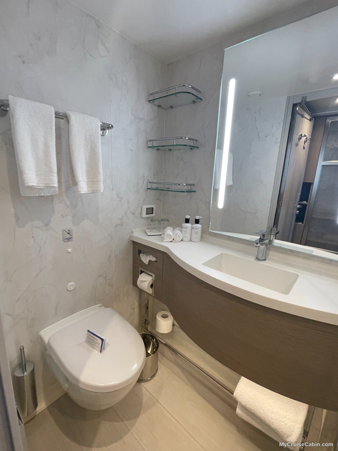 Cabin 16426 on Star Princess
