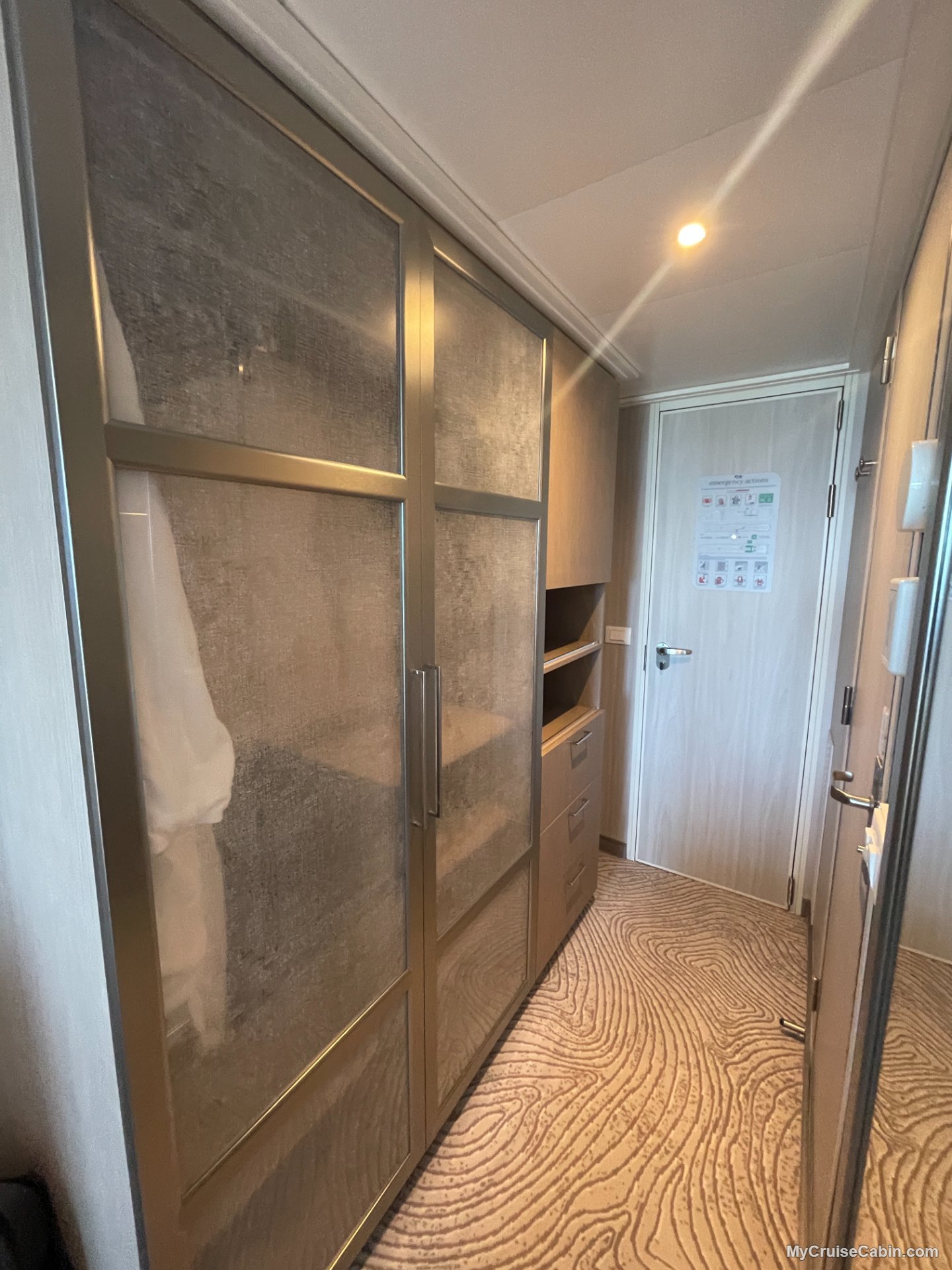 Cabin 16426 on Star Princess