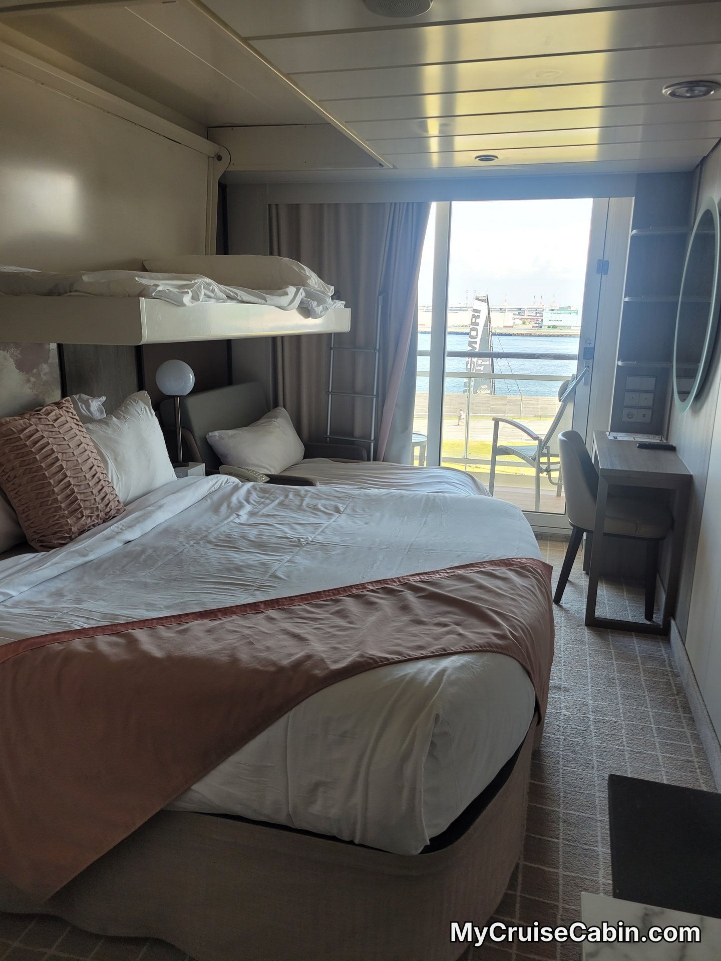 Cabin 8138 on Celebrity Millennium