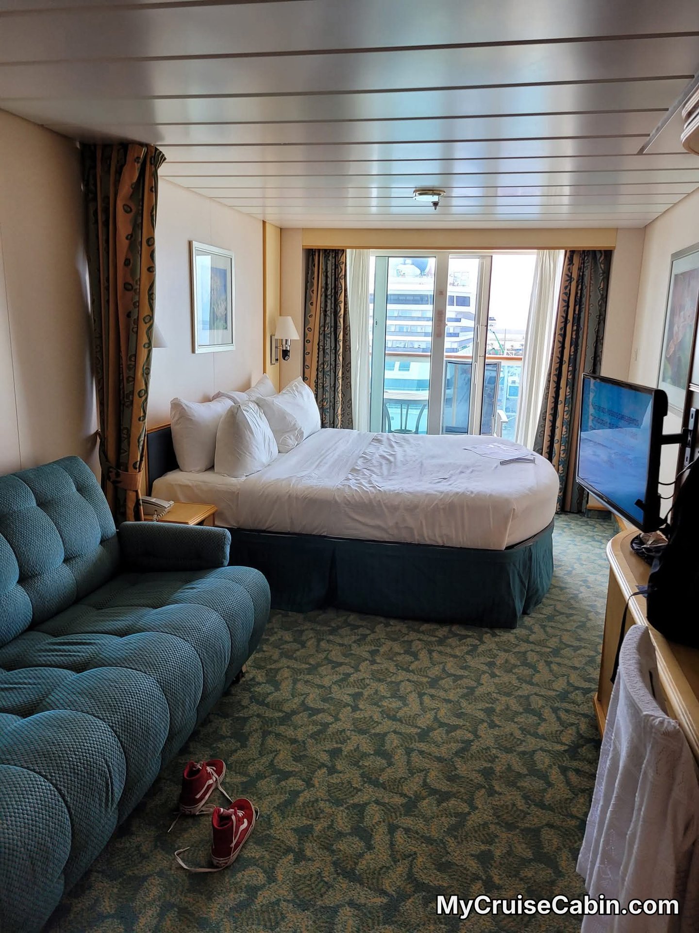 Mariner of the Seas Cabin 8222 - Interior