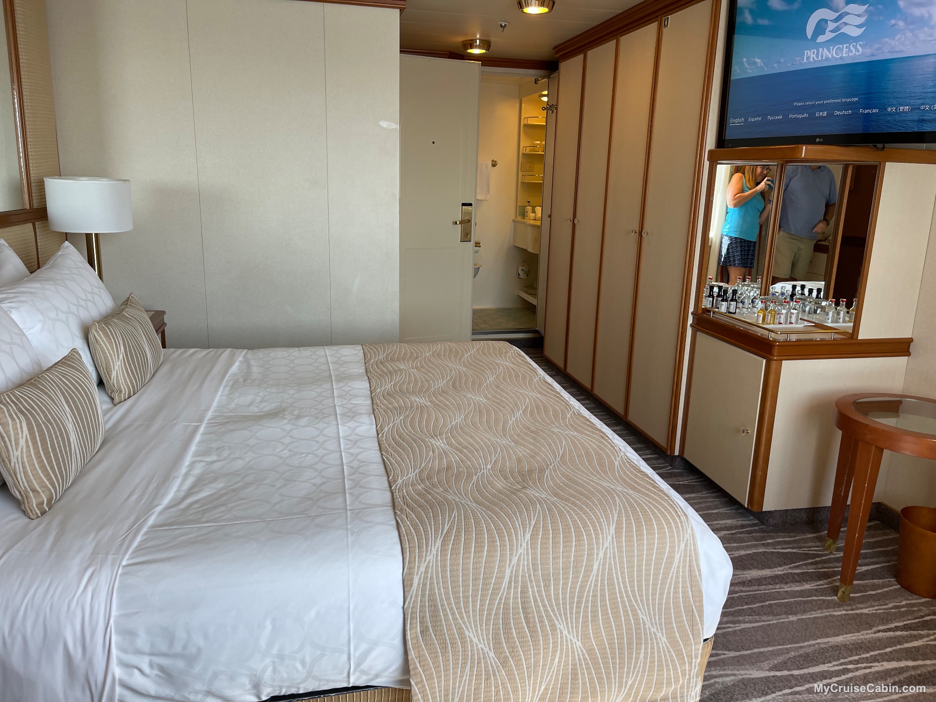 Cabin L104 on Caribbean Princess
