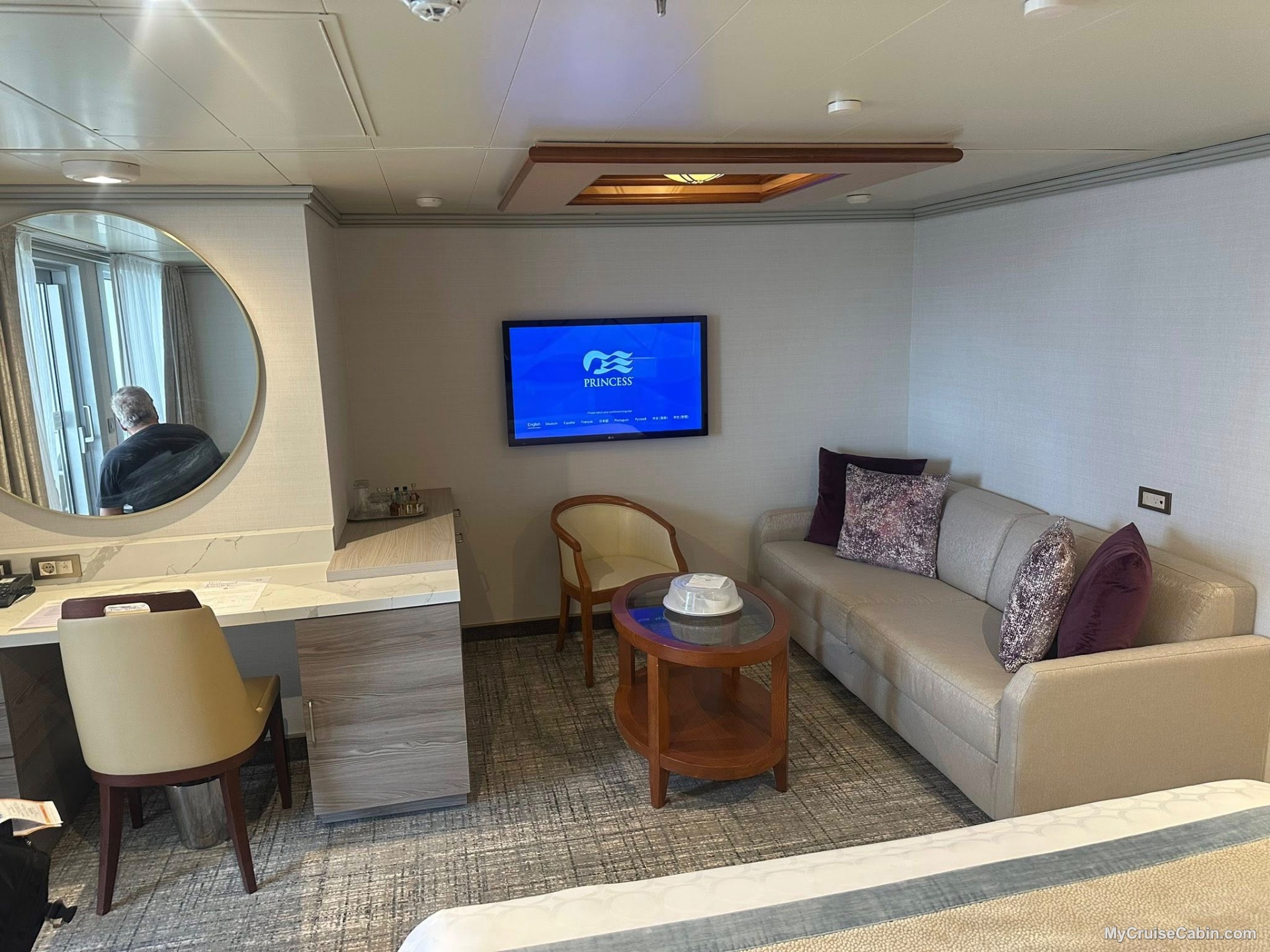 Cabin PR726 on Island Princess