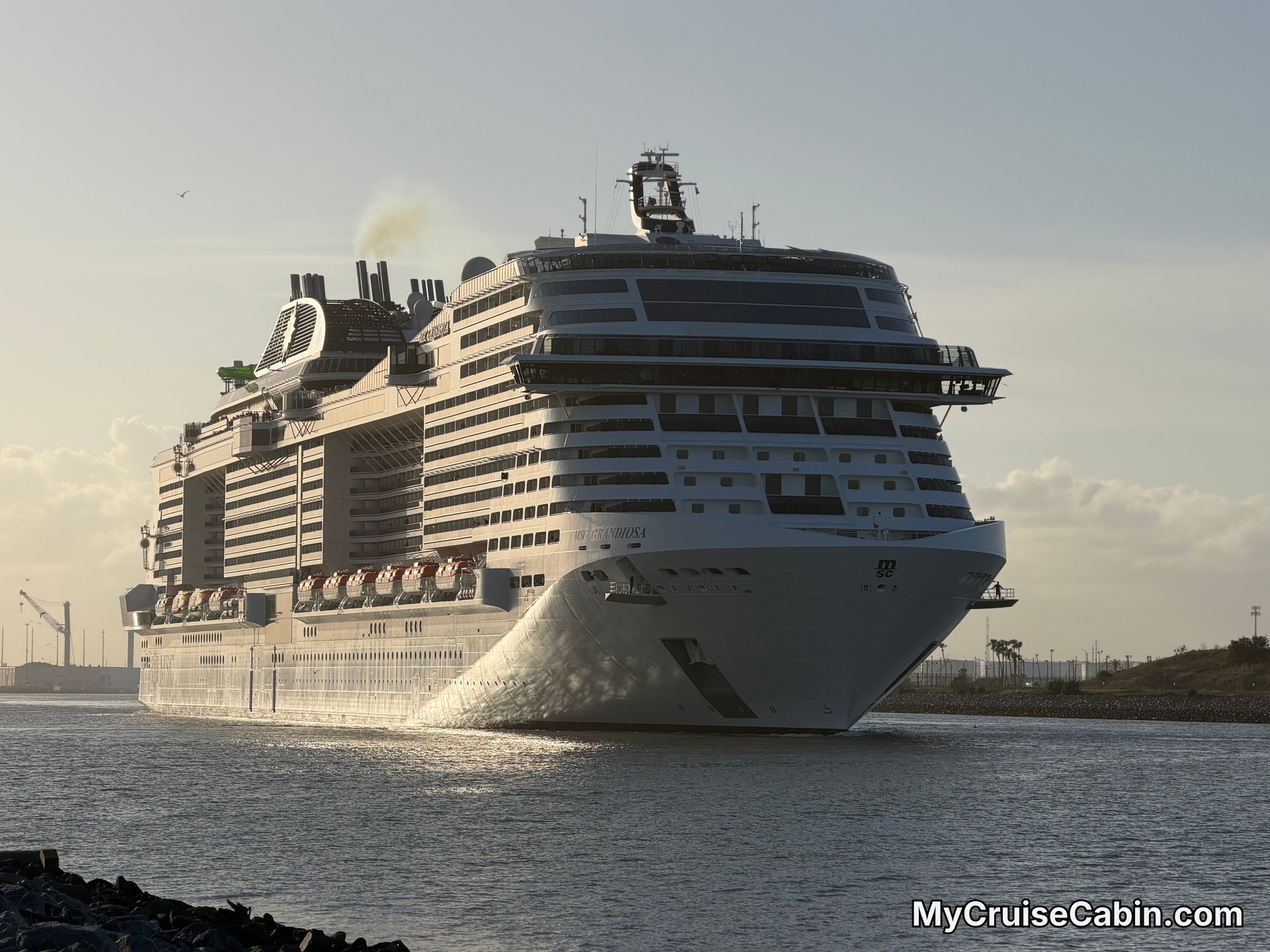 MSC Grandiosa  - Exterior
