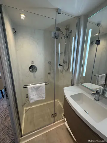 Cabin 16232 on Sun Princess