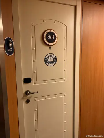 Cabin 8608 on Disney Dream