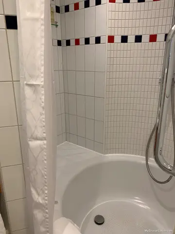 Cabin 8608 on Disney Dream