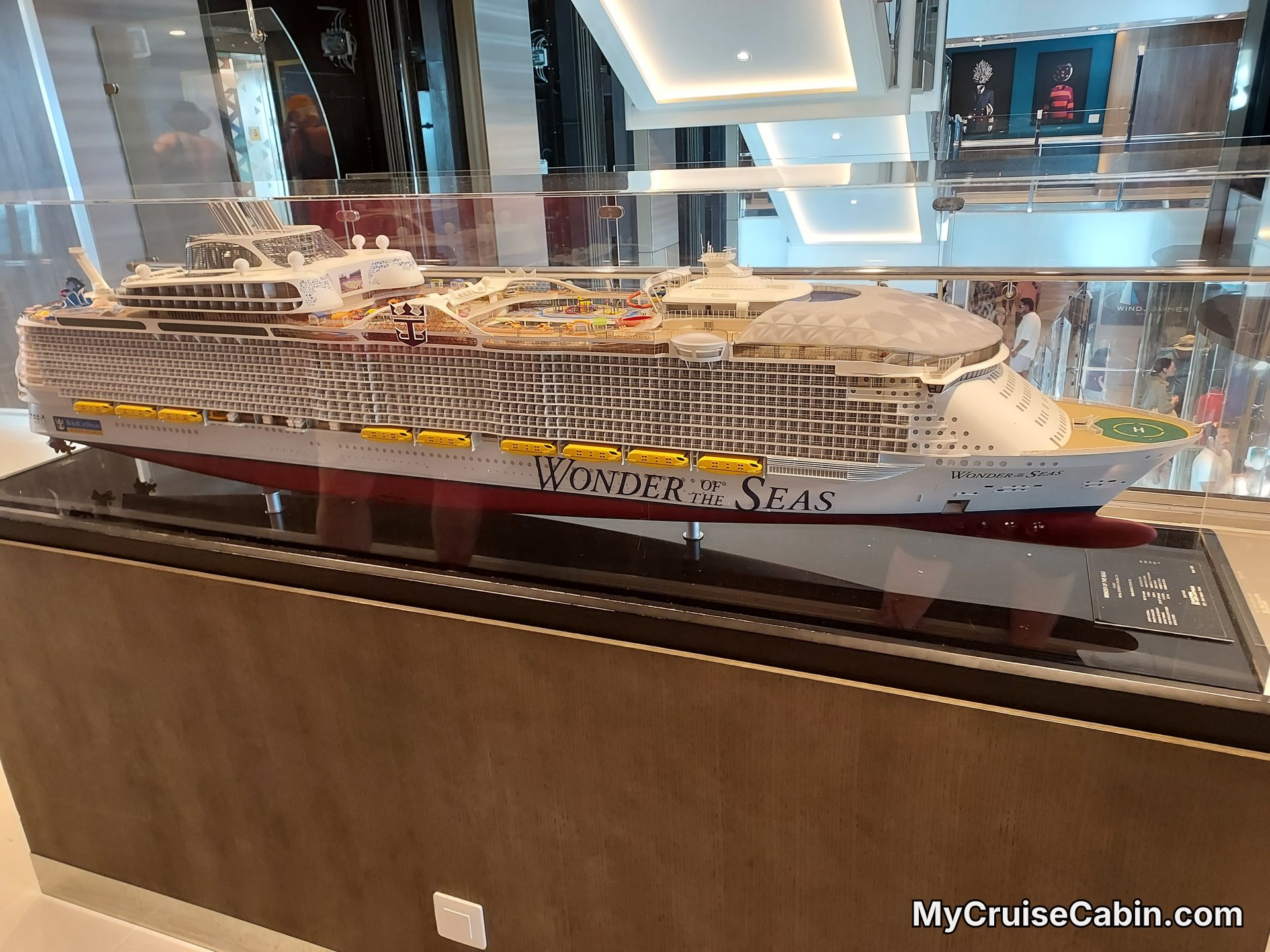 mini replica of ship