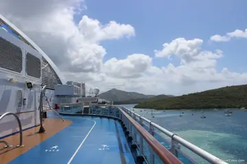 track on top deck