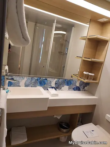 Cabin 10603 on Wonder of the Seas