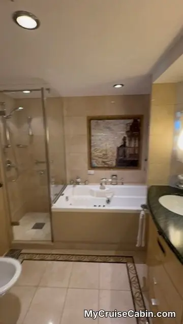 Cabin 1628 on Mariner of the Seas