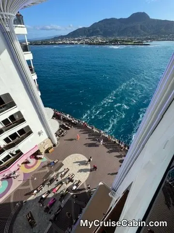 Cabin 15243 on MSC World America