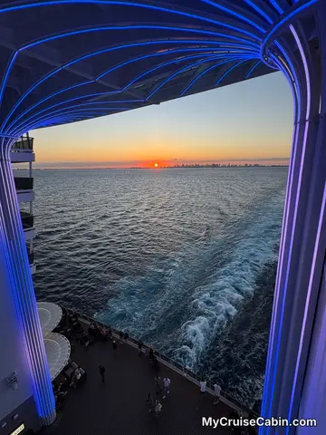 Cabin 15243 on MSC World America