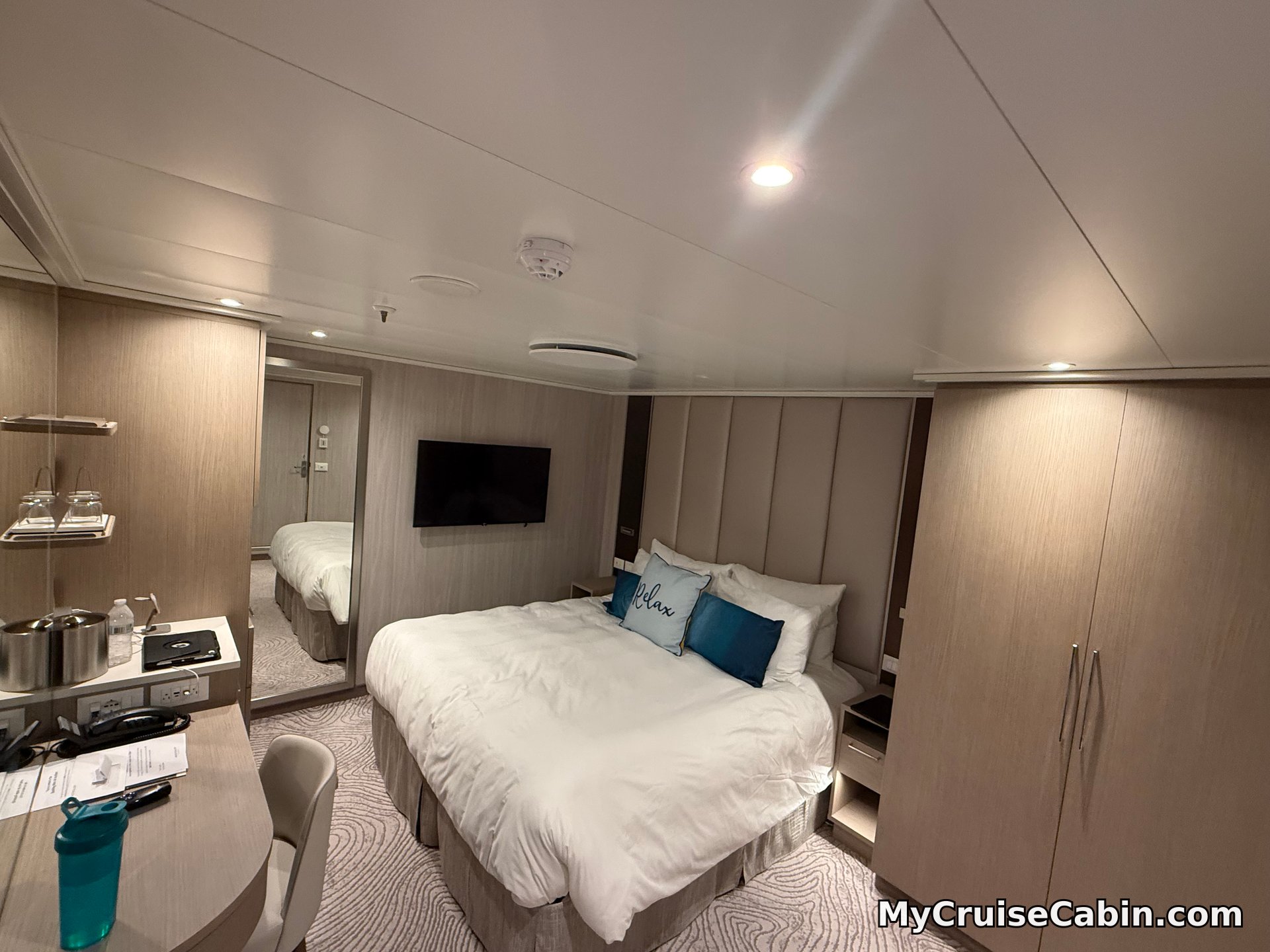 Cabin 11121 on Star Princess