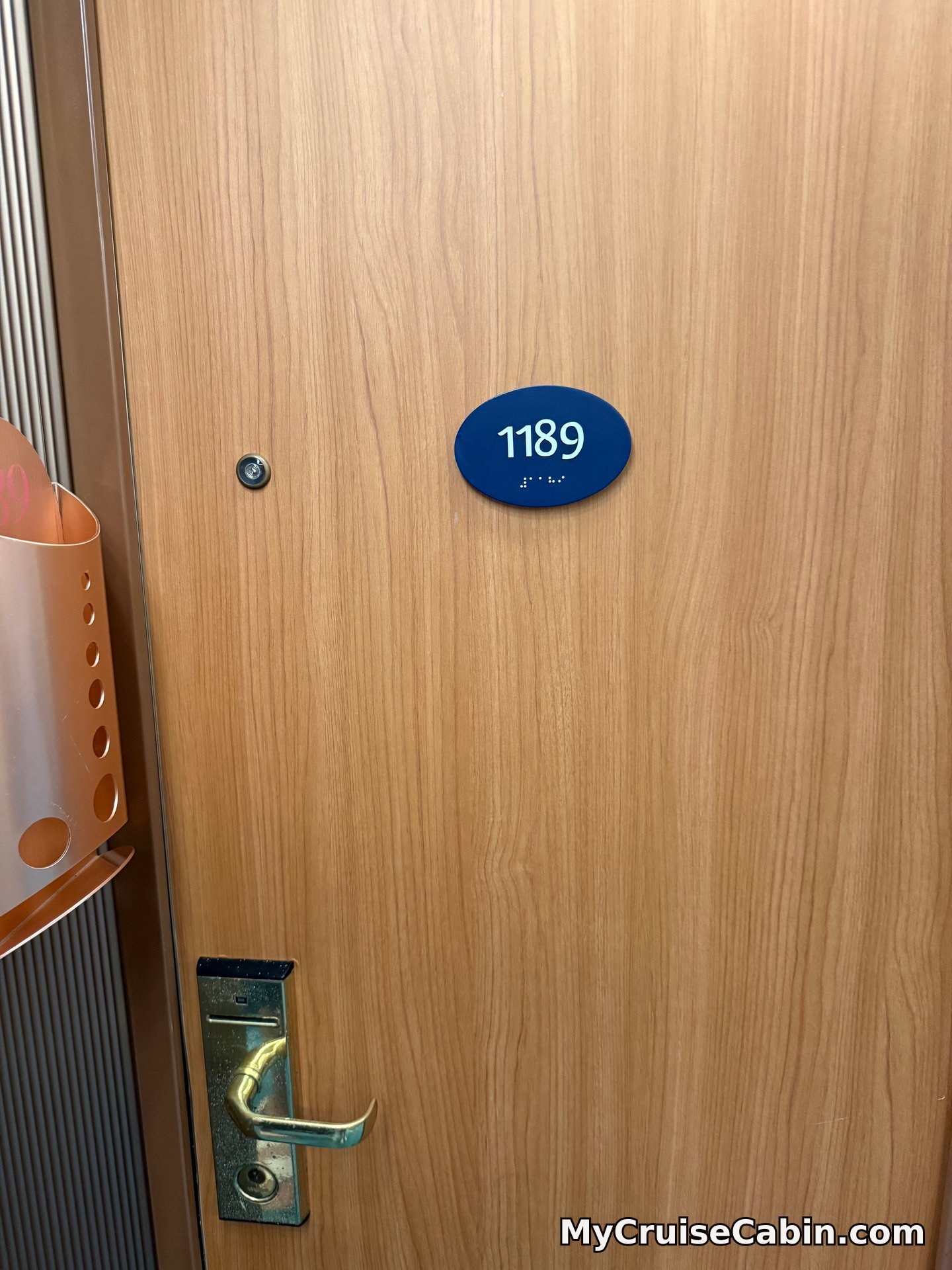 Cabin 1189 on Islander