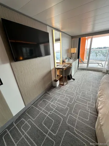 Cabin 9190 on Celebrity Apex