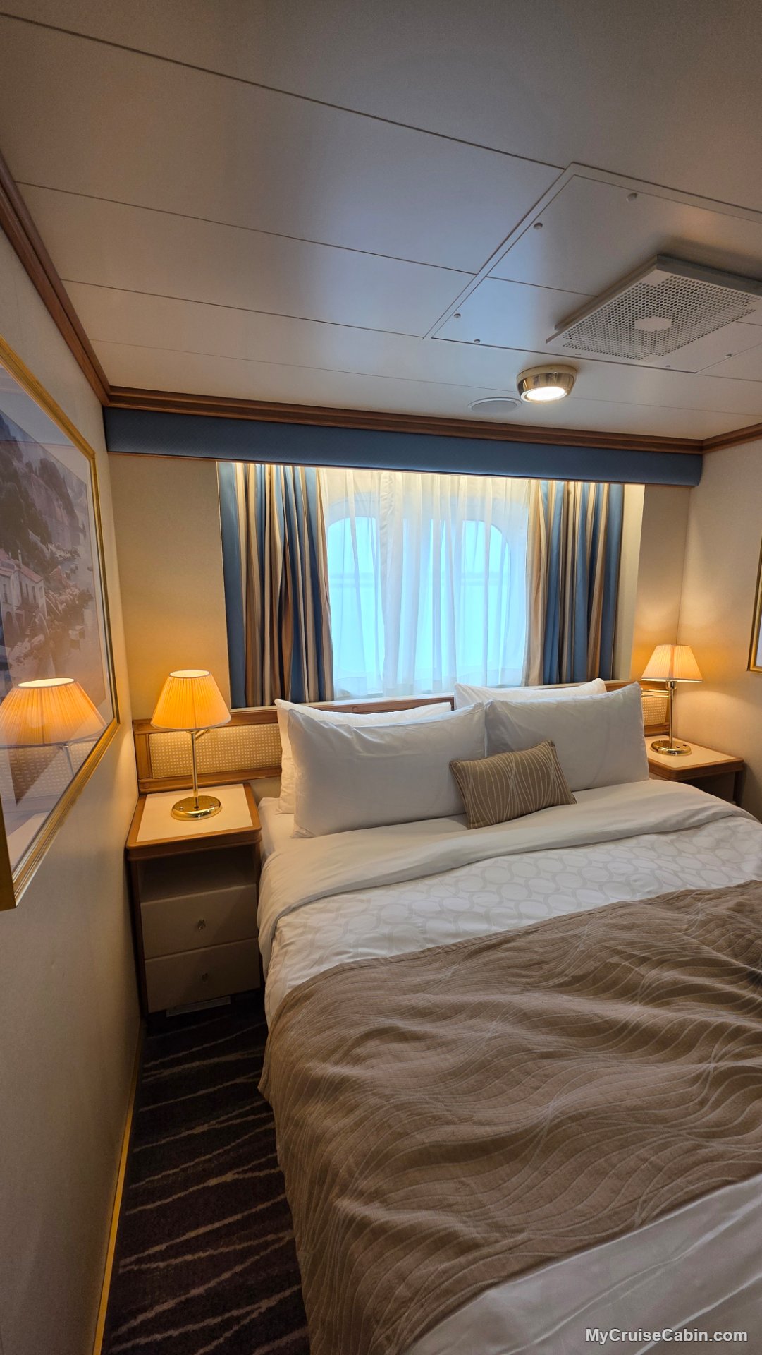 Cabin P307 on Crown Princess