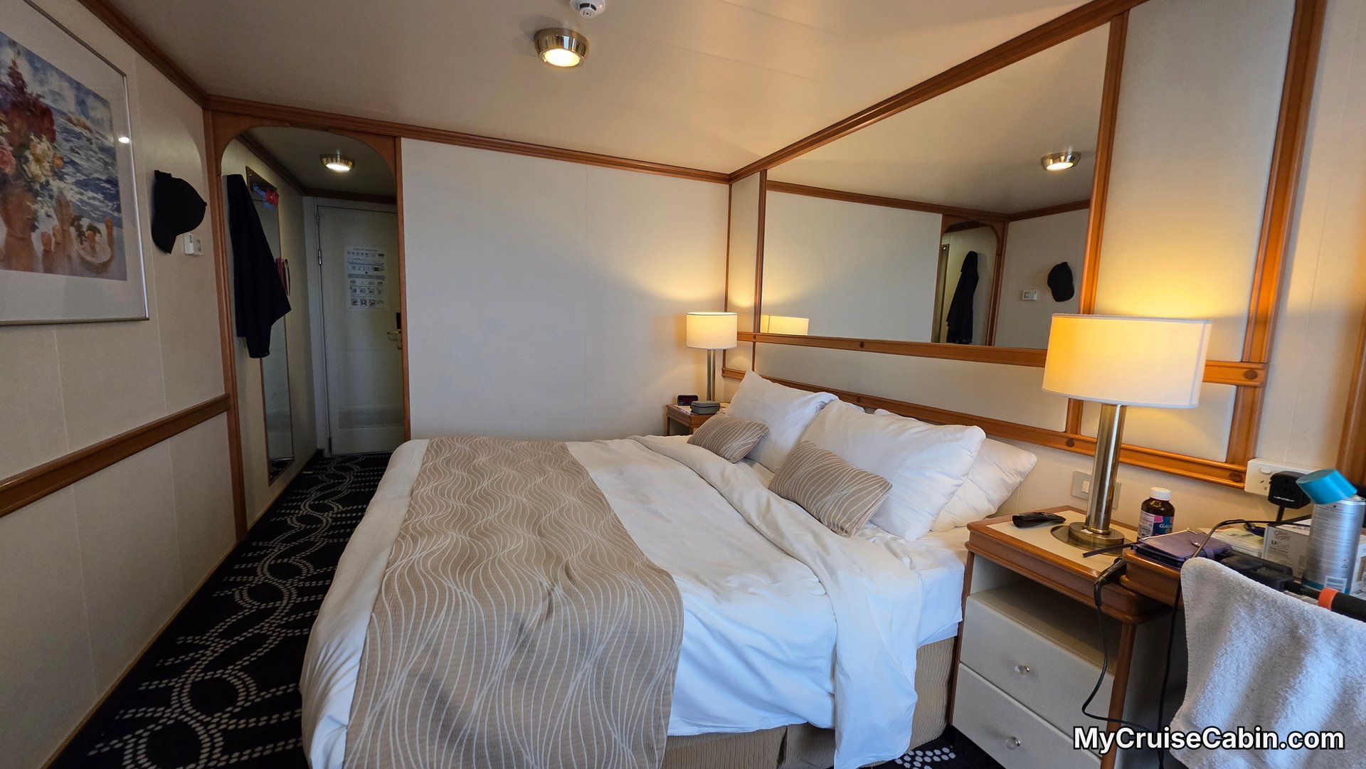Cabin 11231 on Carnival Adventure