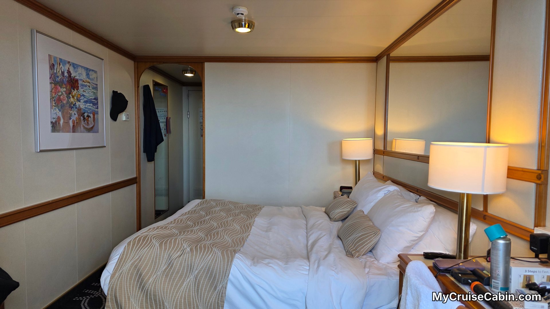 Cabin 11231 on Carnival Adventure