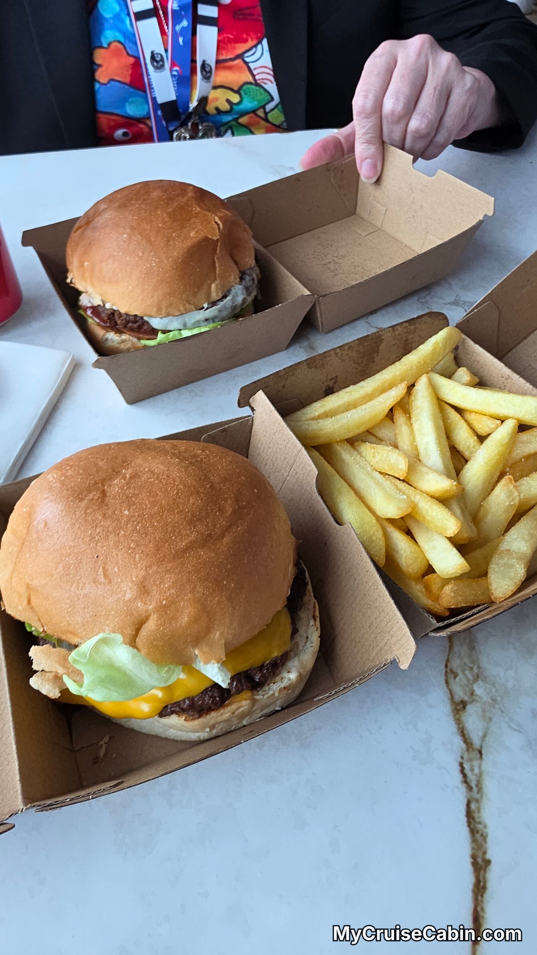 Luke's Burger Bar
