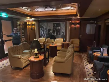 Churchill's Cigar Lounge