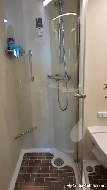 Cabin 11592 on Anthem of the Seas